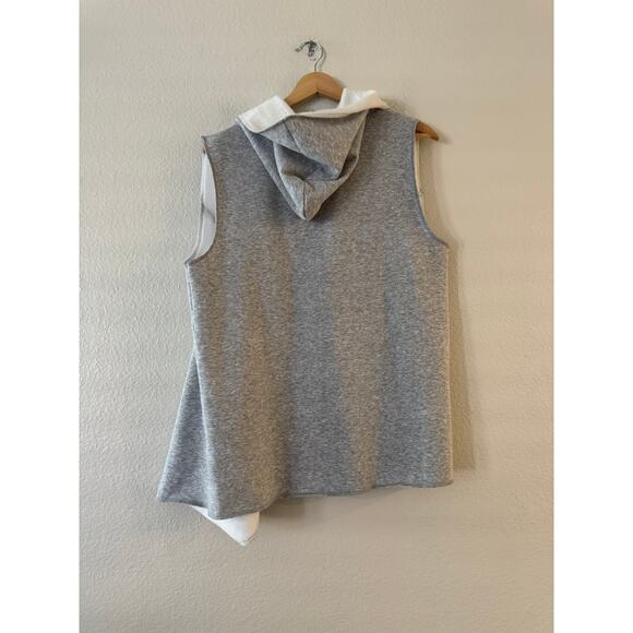 New New Dylan Hooded Open Front Cardigan Sweater Vest Womens M Gray Faux Fur - Picture 2 of 11